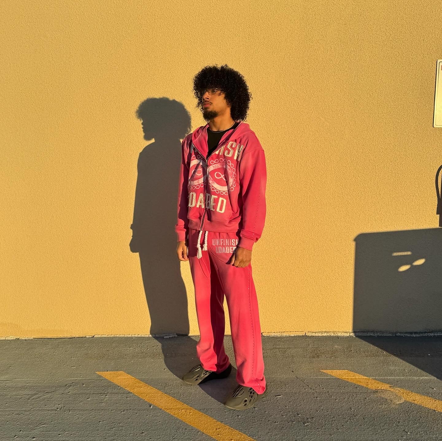 INFINITE DESTINY TRACKSUIT (PINK)